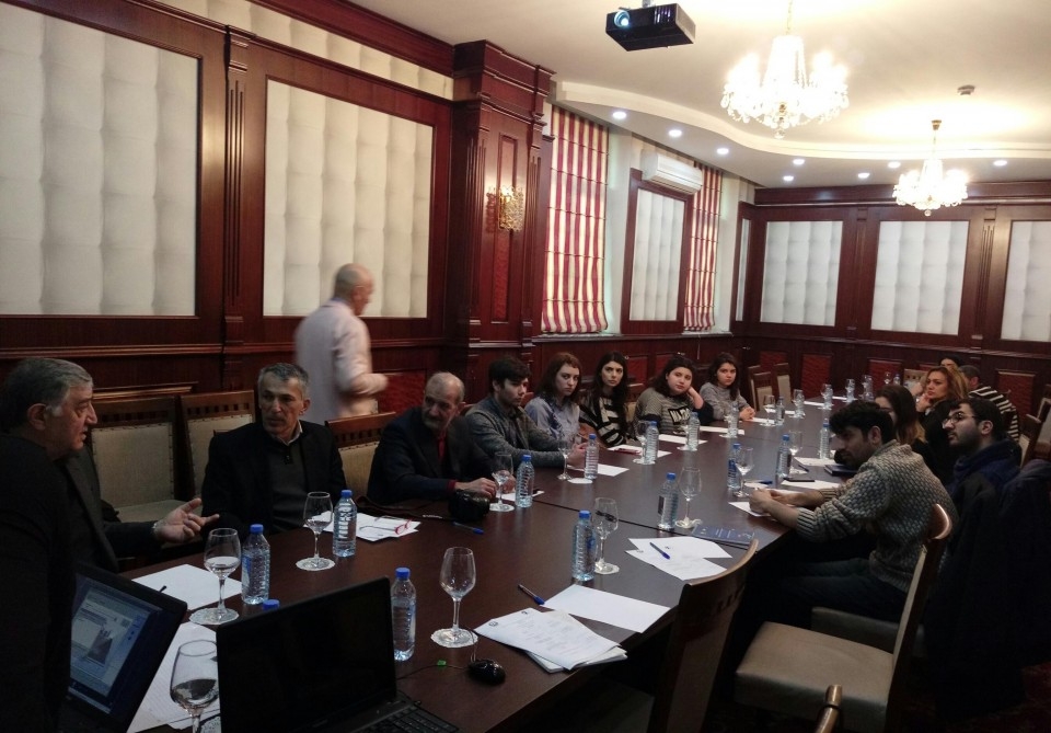 İİV infeksiyası ölümcül deyil